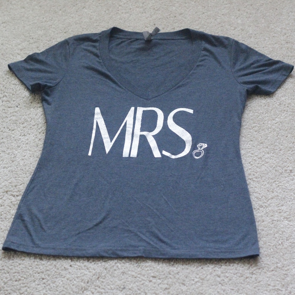 Womens Thread Tank Large Mrs. T Shirt
